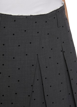  - FAFAMOON - Triangle Contrast Stitch Dotted Pleated Skirt