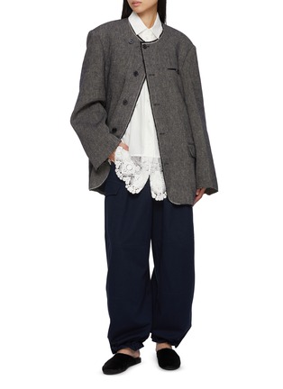 Figure View - Click To Enlarge - FAFAMOON - Triangle Stitch Contrast Lapel Wide Shoulder Blazer