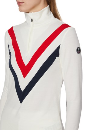  - WE NORWEIGIANS - Voss Long Sleeve Chevron Zipped Top