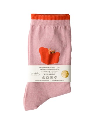 Main View - Click To Enlarge Main View - Click To Enlarge - WARMGREY TAIL - Armchair Socks — Pink
