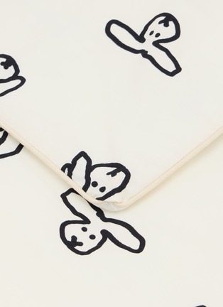 Detail View - Click To Enlarge - WARMGREY TAIL - Bunny Bunny Twin Size Comforter