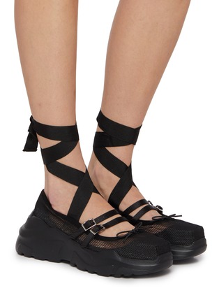 Figure View - Click To Enlarge - AKIKOAOKI - Giselle Platform Lace Up Women's Sneakers