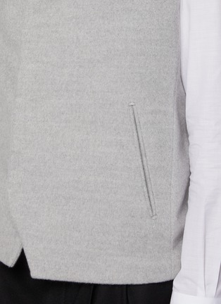  - MAGNUS & NOVUS - Cashmere Vest