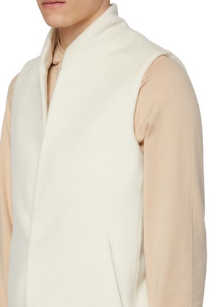  - MAGNUS & NOVUS - Cashmere Vest