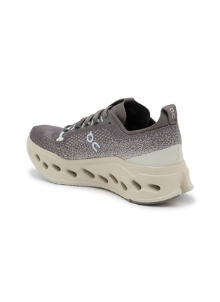  - ON - Cloudsurfer Max Low Top Women's Sneakers