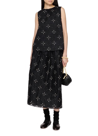 Figure View - Click To Enlarge - JUPE BY JACKIE - Suneli Sleeveless Hand Embroidered Swiss Cotton Top