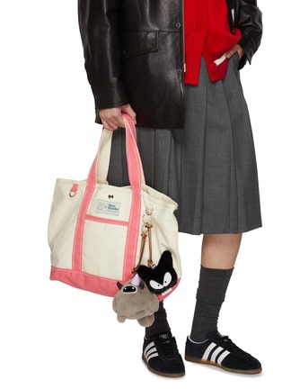 Figure View - Click To Enlarge - BAZ & FRIENDS - Rox Plush Bag Charm