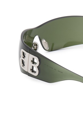 Detail View - Click To Enlarge - BALENCIAGA - Bossy Mask Sunglasses