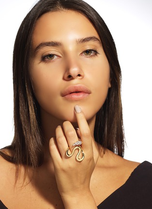 Detail View - Click To Enlarge - YEPREM - 18K White Yellow Gold Round Marquise Diamond Sculptural Wave Ring