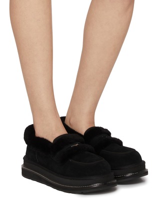 Figure View - Click To Enlarge - UGG - X sacai Flat Platform Suede Shearling Loafers
