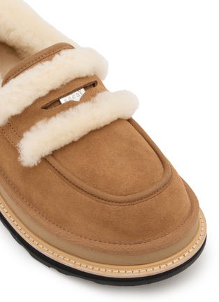 Detail View - Click To Enlarge - UGG - X sacai Flat Platform Suede Shearling Loafers