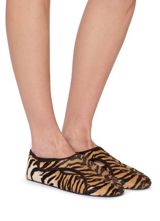 Figure View - Click To Enlarge - ALAÏA - Flat Flex Haircalf Leather Slippers