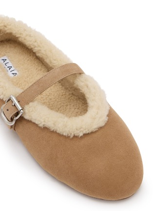 Detail View - Click To Enlarge - ALAÏA - La Ballerine Shearling Suede Mary Jane Flats
