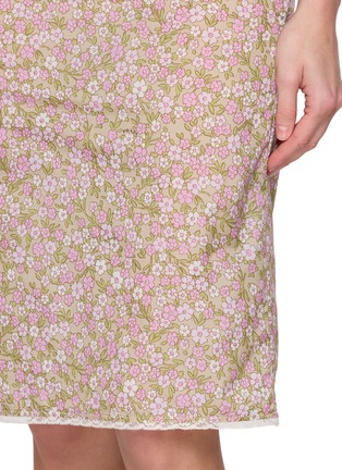  - PRADA - Floral Print Knee Length Skirt