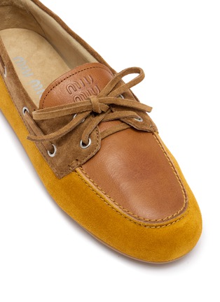 Detail View - Click To Enlarge - MIU MIU - Leather Boat Shoes