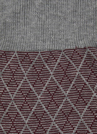 Detail View - Click To Enlarge - PANTHERELLA - Kingsley Diamond Chequered Jacquard Cotton Blend Short Anklet Socks