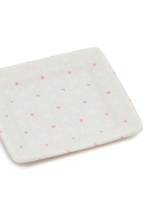 Detail View - Click To Enlarge - LEO WONG - Ezawa Noriyo Dotted Hemp Leaf Square Plate