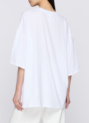 Front View - Click To Enlarge - SKIMS - Valentine's Day Capsule Worn In Jersey Oversized T-Shirt