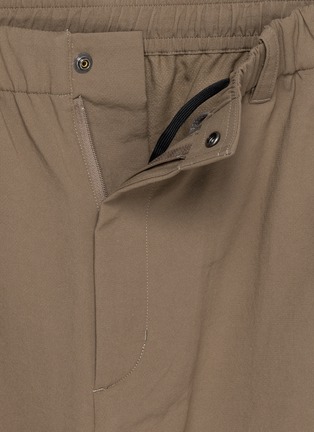  - GOLDWIN - Air Impression Ventris Relax Shorts