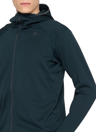  - GOLDWIN - Dual Layered L/S Hoodie