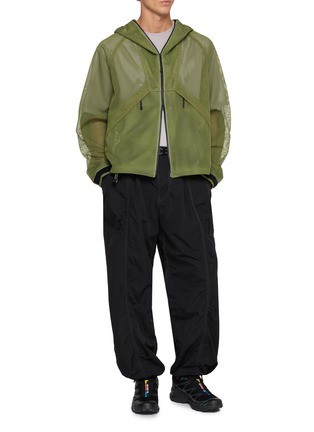 Figure View - Click To Enlarge - GOLDWIN - Tonalith Panelled Mesh Hooded Jacket