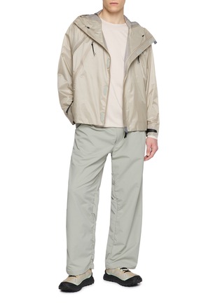 Figure View - Click To Enlarge - GOLDWIN - Paneled Mesh Top
