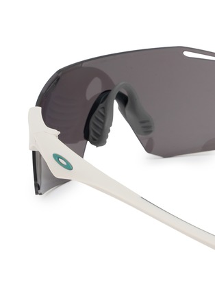 Detail View - Click To Enlarge - OAKLEY - Acetate Square Sunglasses
