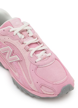 Detail View - Click To Enlarge - NEW BALANCE - 204L Low Top Men's Sneakers