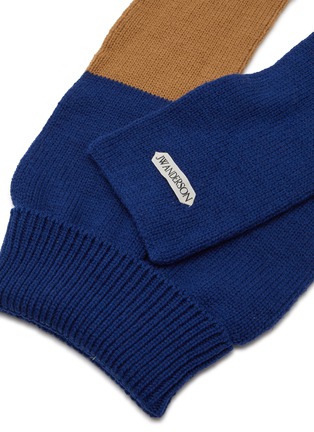 Detail View - Click To Enlarge - JW ANDERSON - Knot Beanie