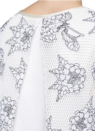 Detail View - Click To Enlarge - HELEN LEE - Floral embroidery mesh long T-shirt