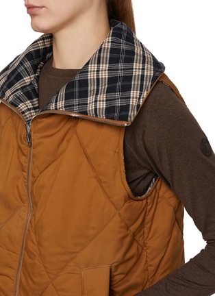  - VARLEY - Miya Reversible Quilted Flannel Gilet
