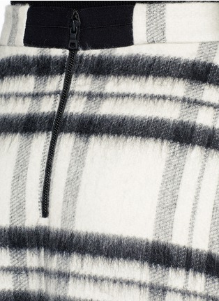 Detail View - Click To Enlarge - ALICE & OLIVIA - 'Joanne' plaid check wool felt flare skirt
