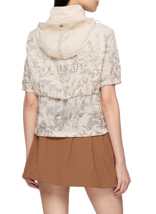 Back View - Click To Enlarge - SOUTHCAPE - Short Sleeve Nature Print Hooded Packable Sweater