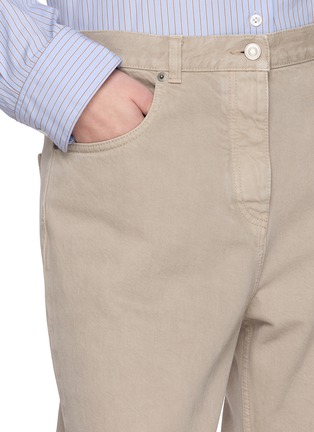  - THE ROW - Finbar Light Wash Jeans