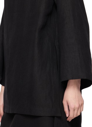  - THE ROW - Junia Linen Top