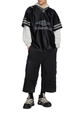 Figure View - Click To Enlarge - BALENCIAGA - Shiny American Football Jersey T-Shirt