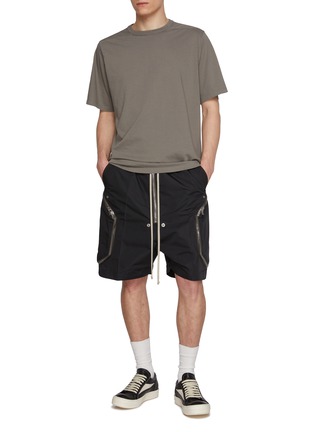 Figure View - Click To Enlarge - RICK OWENS  - Heizer Bela Drawstring Waist Zipped Shorts