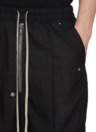  - RICK OWENS  - Bela Pods Exposed Zip Leather Shorts
