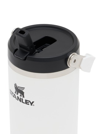 Detail View - Click To Enlarge - STANLEY - The IceFlow™ Flip Straw 2.0 Tumbler 30oz — Chalk