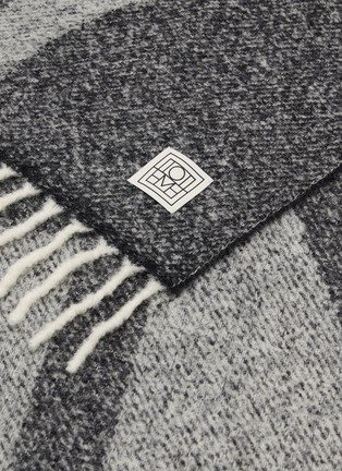 Detail View - Click To Enlarge - TOTEME - Monogram Jacquard Scarf