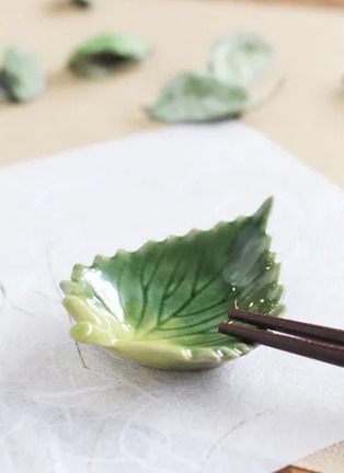  - DIGRAFT - Shiso Chopsticks Rest