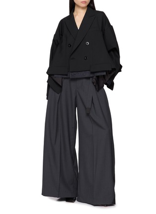 Figure View - Click To Enlarge - SACAI - Belted Pleated Barrel Leg Suit Pants