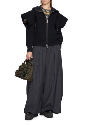 Figure View - Click To Enlarge - SACAI - Cowl Sleeve Hoodie