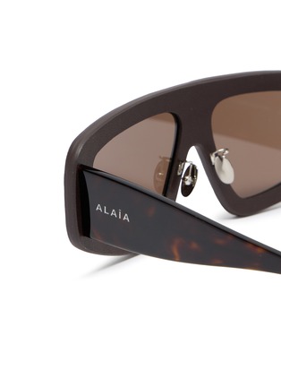 Detail View - Click To Enlarge - ALAÏA - Leather Acetate Geometric Sunglasses