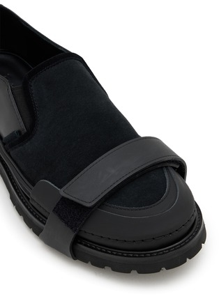 Detail View - Click To Enlarge - SACAI SHOES - Dresscross Leather Shoes