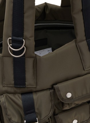Detail View - Click To Enlarge - SACAI - Multi Pocket Tote Bag