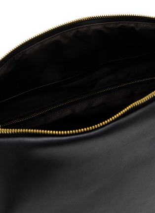 Detail View - Click To Enlarge - SACAI - Leather Crossbody Bag