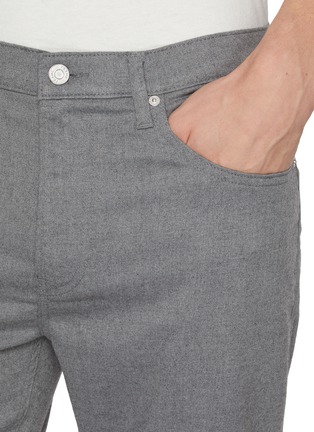  - FRAME - Modern Straight Light Wash Jeans