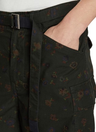 - SACAI - Floral Print Cotton Cargo Shorts