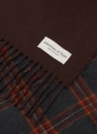 Detail View - Click To Enlarge - JOHNSTONS OF ELGIN - Reversible Cashmere Scarf